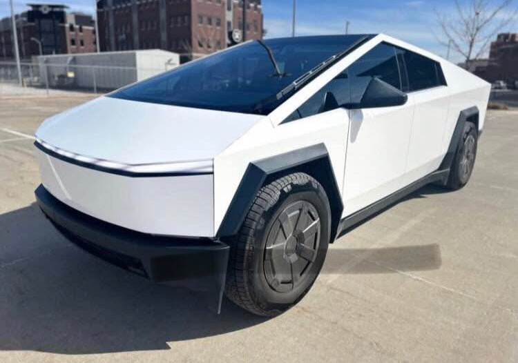 Tesla CyberBeast